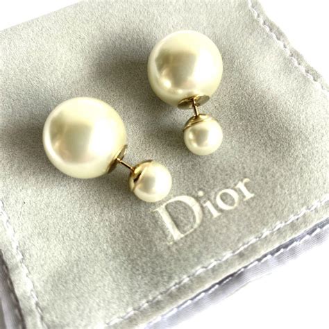 dior パール ピアス|DIOR .